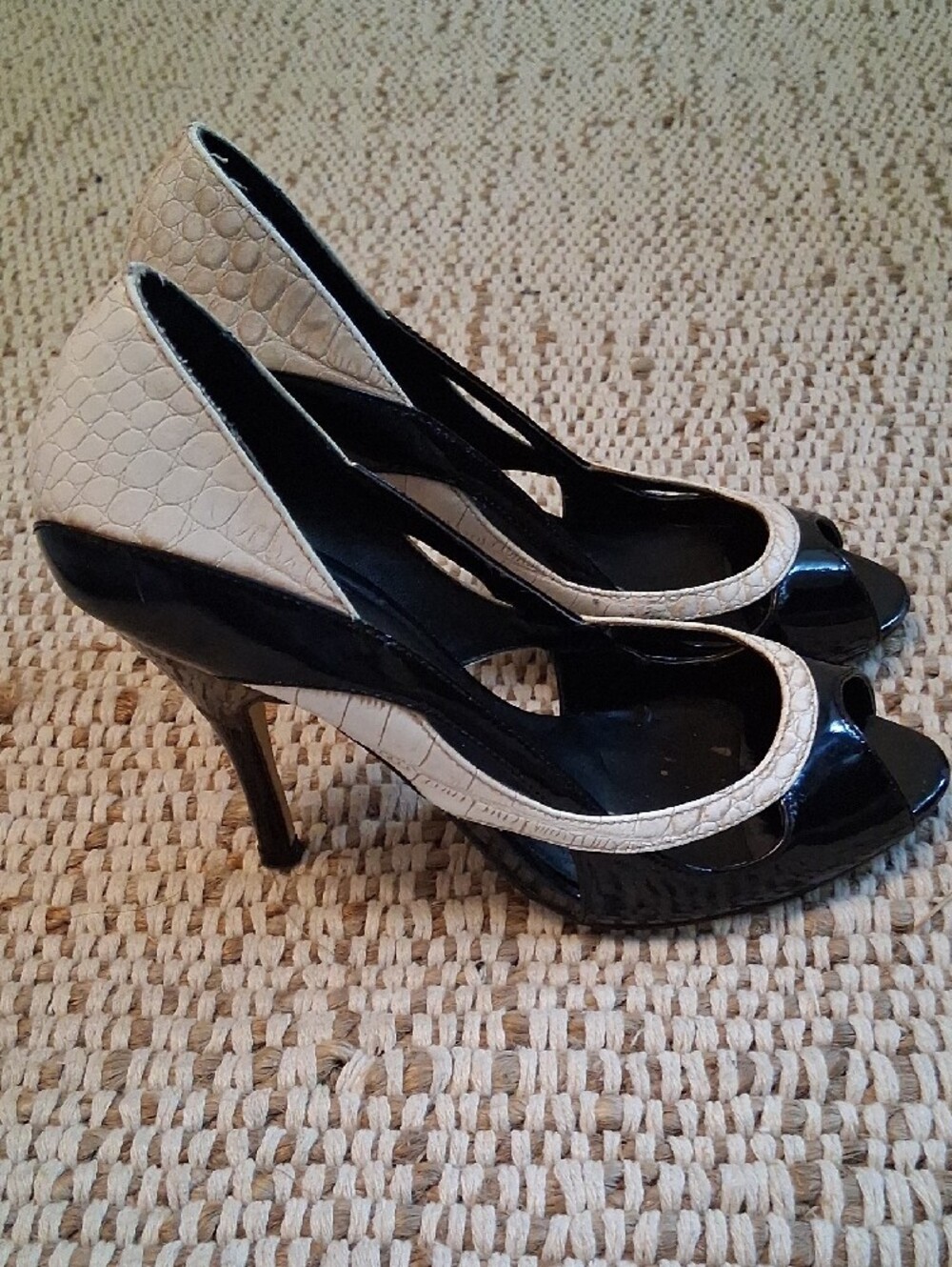 White House Black Market Black & White Peep-Toe Stiletto Heels - Picture 3 of 7